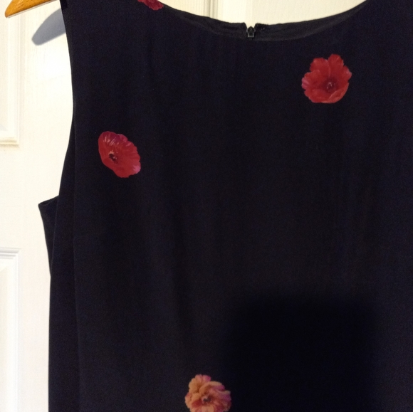 Talbots sheath dress. - Picture 2 of 4